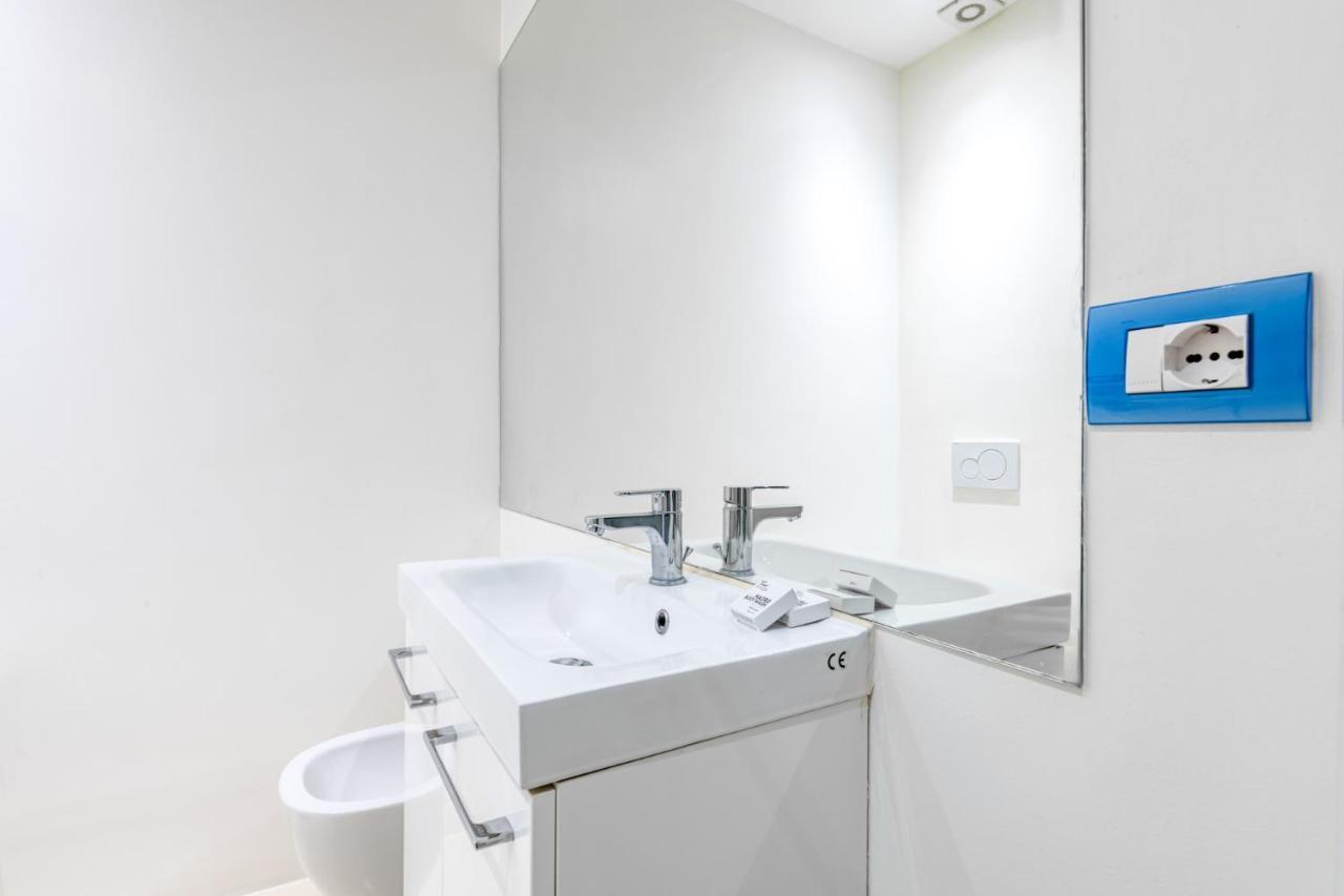 Easylife - Romantico Appartamento Sulla Darsena มิลาน ภายนอก รูปภาพ